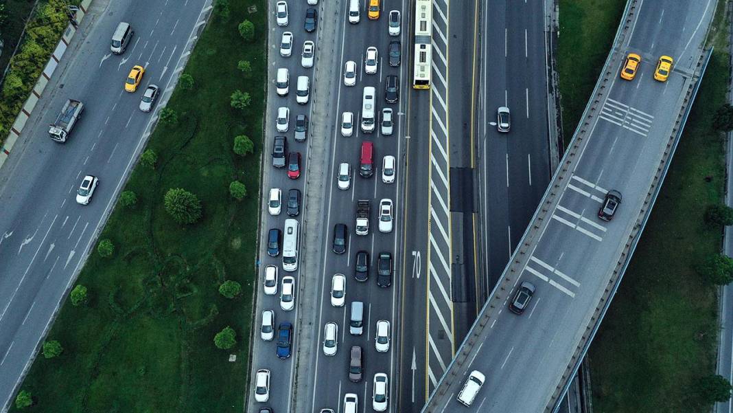 İSTANBUL'DA KAPATILAN METRO, METROBÜS VE YOLLARIN TAM LİSTESİ: 1 Mayıs'ta hangi yollar kapandı? İşte tam liste 5